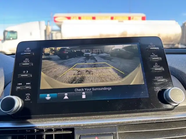 2019 Honda Accord Sedan Sport BACKUP CAMERA/FRONT SUNROOF HEATED - Photo 20