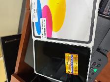 iPad M3 (2025) new (open box) - Photo 3