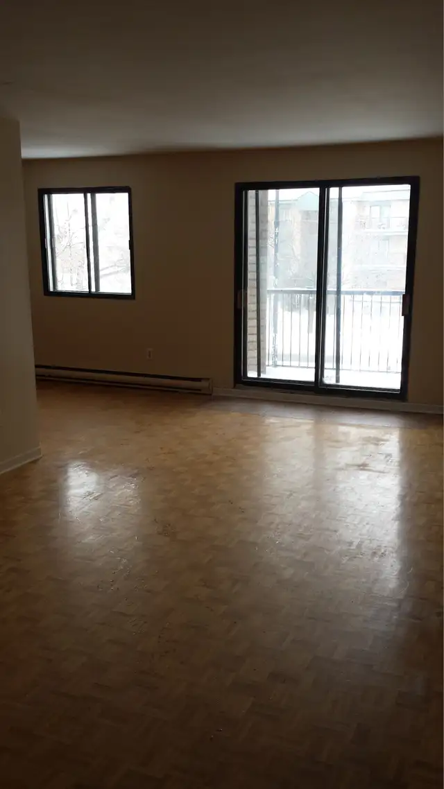 Beau 4 1/2 à RDP disponible le 15 mars 2026 - Photo 2