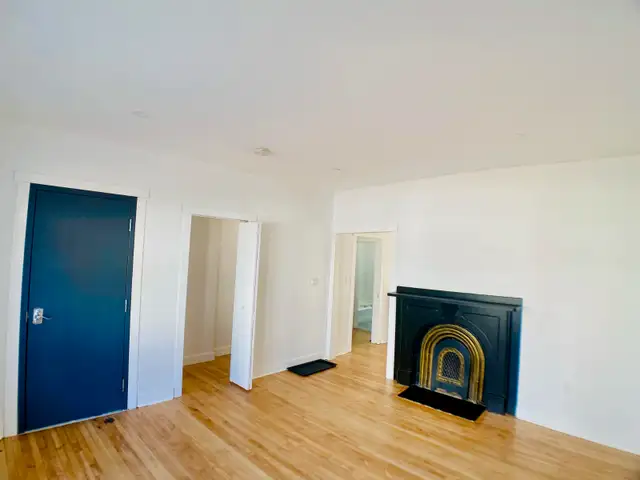 1Bdrm, All Utilities In   Huge Deck, Backyard & Parking! May 1st