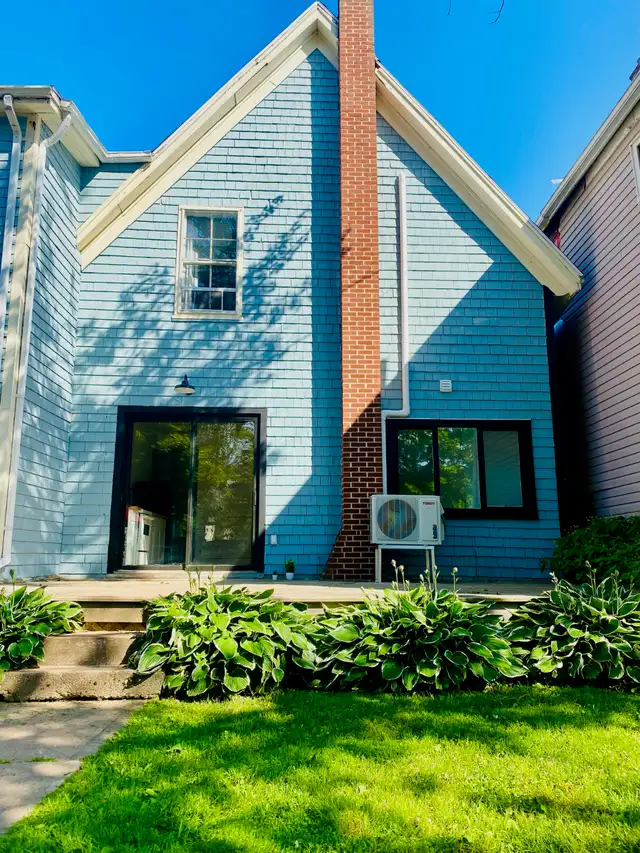 1Bdrm, All Utilities In   Huge Deck, Backyard & Parking! May 1st - Photo 13