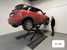 Brand New CAEL low rise scissor lifts - Photo 2