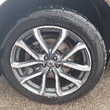 2016 Volvo XC90 T6 Momentum AWD, 2.0l 4cyl, 7 passenger - Photo 12