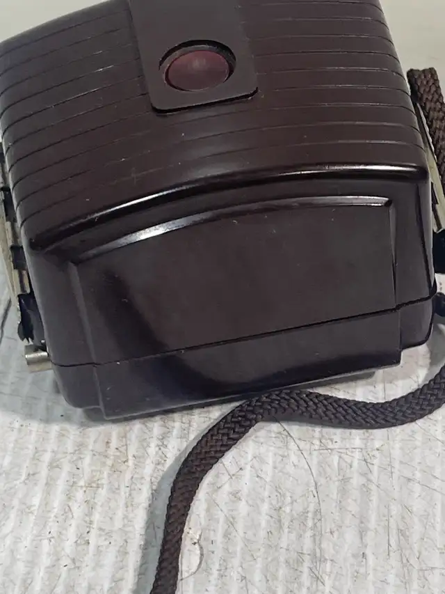 Kodak Brownie Holiday Flash Camera - Photo 5