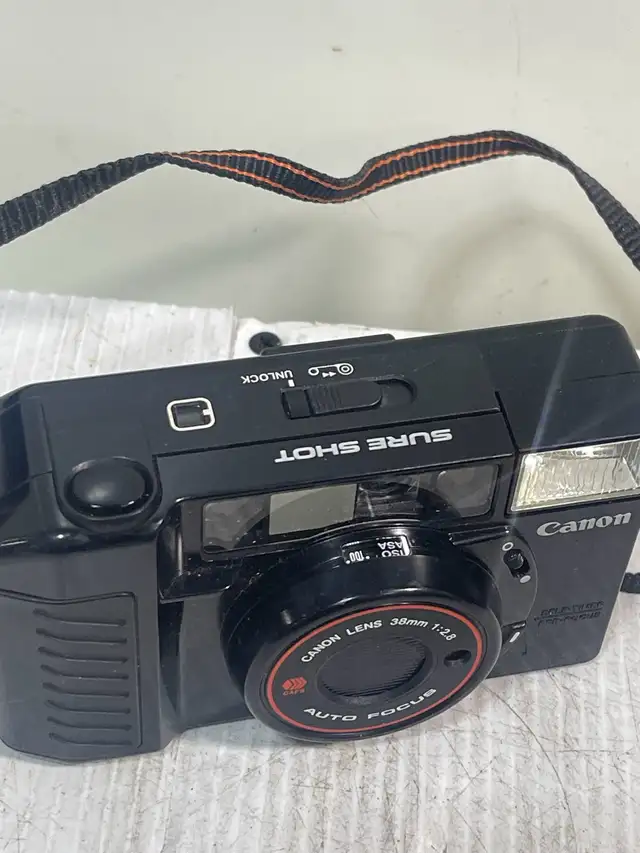 Canon Sure Shot - Photo 3