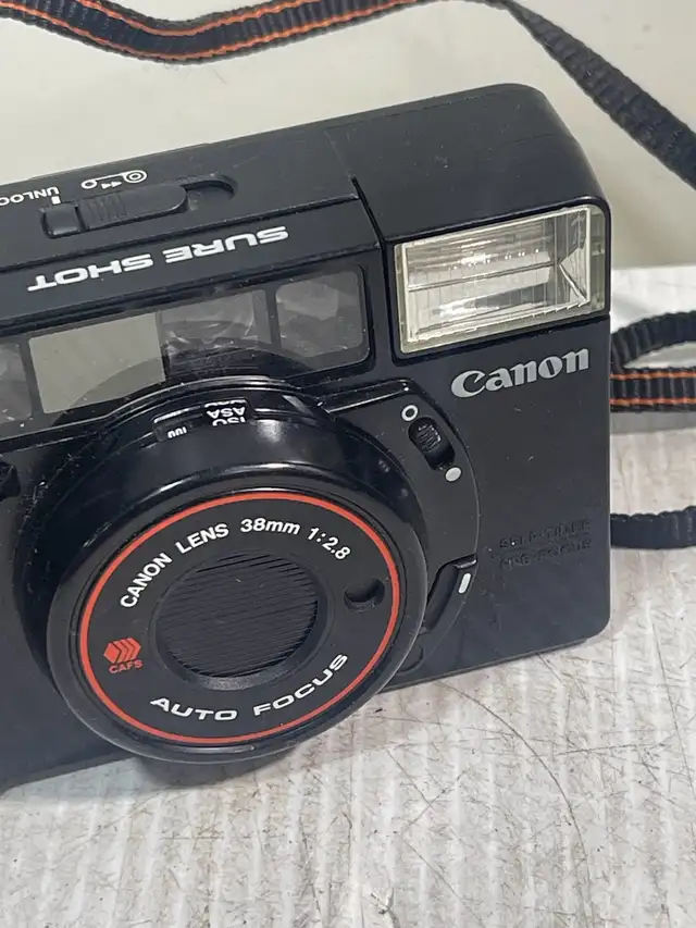 Canon Sure Shot - Photo 4