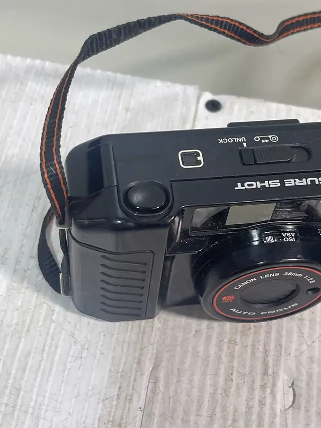 Canon Sure Shot - Photo 7