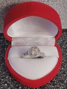 Sz 7 1/4 Gold 14K 0.5Ct. Halo Diamond Ring (22691989)