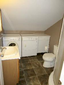 Charming Apartment - Photo 7