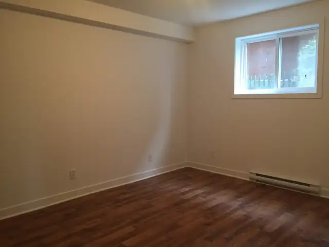 One bedroom apt (3 ½) all included in centre of Hull - Photo 5