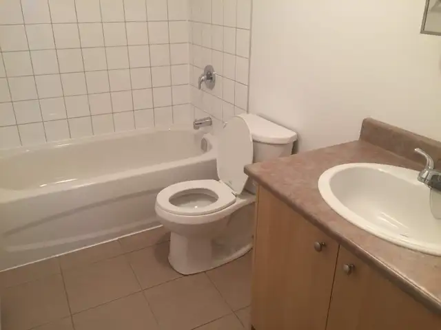 One bedroom apt (3 ½) all included in centre of Hull - Photo 6