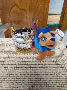 COLLECTIBLE STUFFEE ANAMAL LION