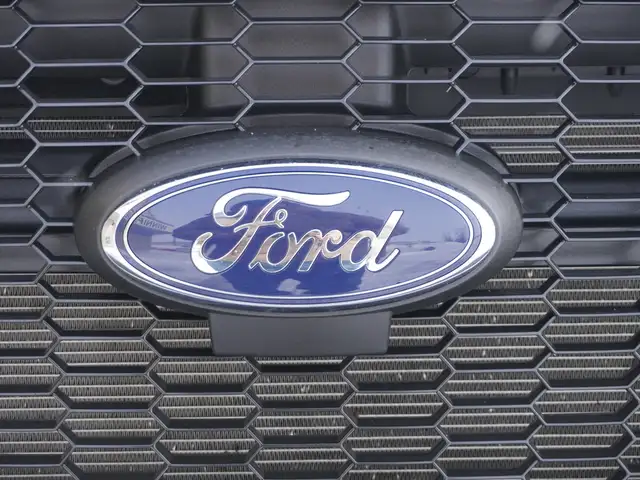 2024 Ford Transit Cargo Van T-250 | AWD | Low Roof | 130\' WB | - Photo 36