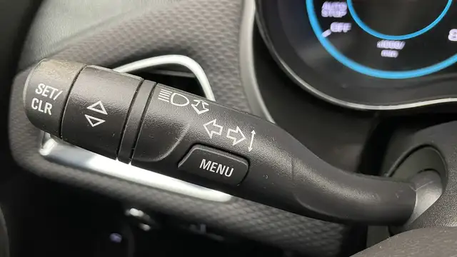 2017 Chevrolet Cruze LS - Apple CarPlay / Android Auto, Backup C - Photo 10