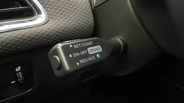 2017 Chevrolet Cruze LS - Apple CarPlay / Android Auto, Backup C - Photo 13