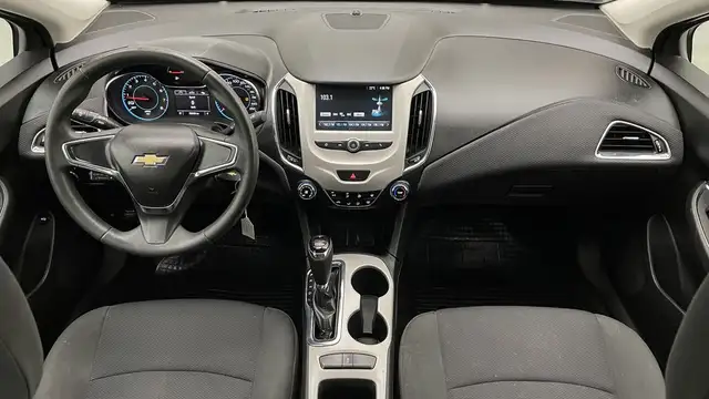 2017 Chevrolet Cruze LS - Apple CarPlay / Android Auto, Backup C - Photo 19