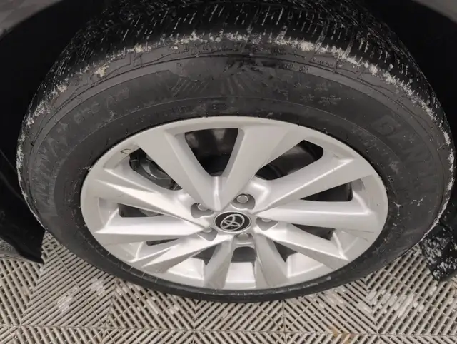 2024 Toyota Camry - Photo 9