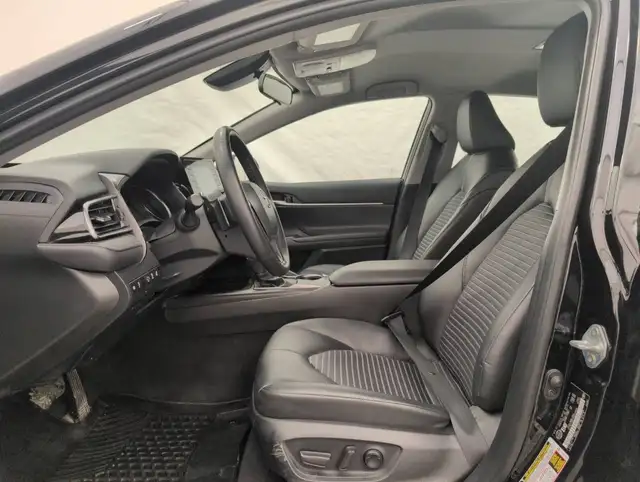 2024 Toyota Camry - Photo 11