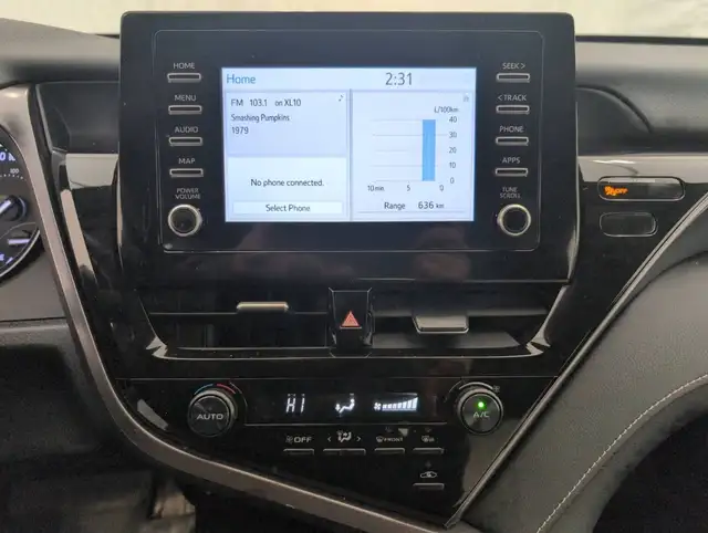 2024 Toyota Camry - Photo 16