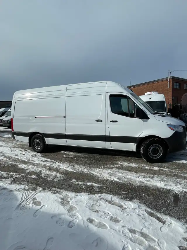 2024 Mercedes-Benz Sprinter - Photo 7