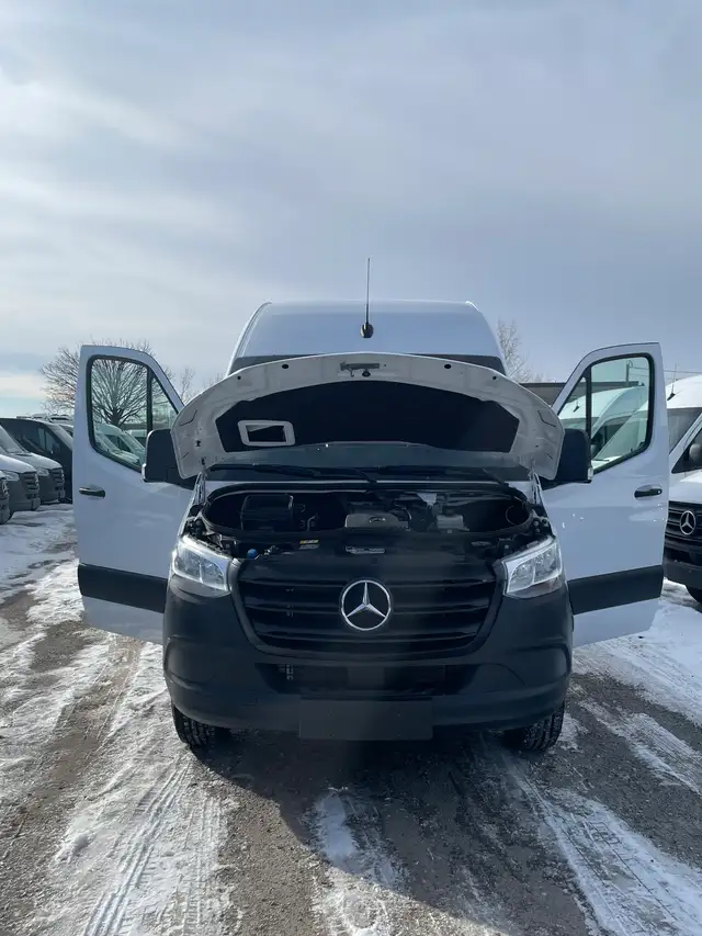 2024 Mercedes-Benz Sprinter - Photo 14