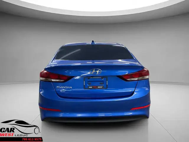 Hyundai Elantra GL 2017 - Photo 4