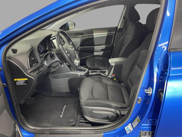 Hyundai Elantra GL 2017 - Photo 9