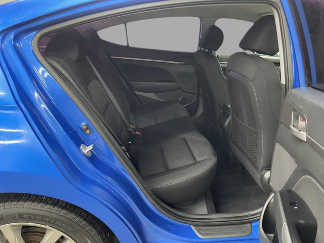 Hyundai Elantra GL 2017 - Photo 12