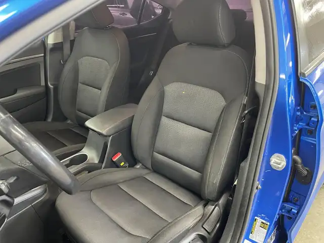 Hyundai Elantra GL 2017 - Photo 15