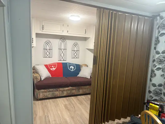 Breck 1995 40F Seasonal Trailer - Photo 5