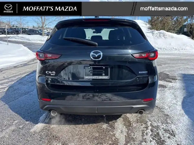 2023 Mazda CX-5 GX AWD - LOW MILEAGE - Photo 4