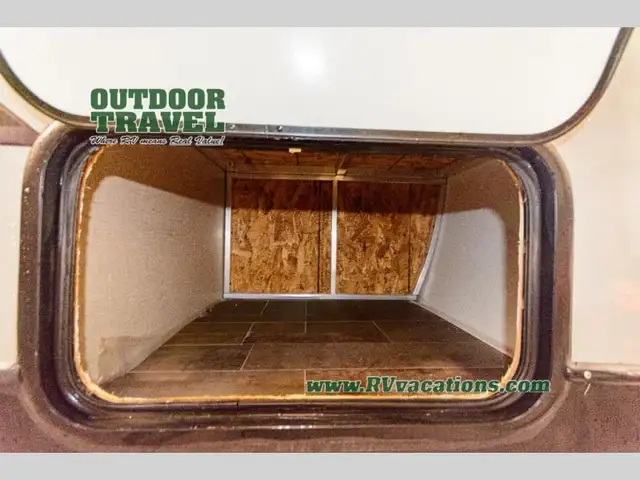 2018 Keystone RV Impact 29V - Photo 4