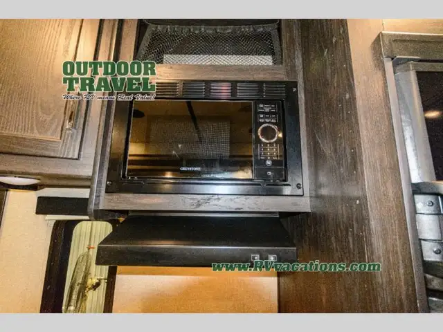 2018 Keystone RV Impact 29V - Photo 12