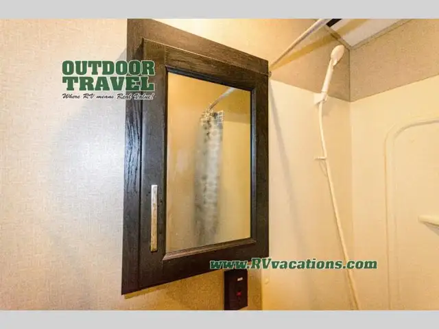 2018 Keystone RV Impact 29V - Photo 21