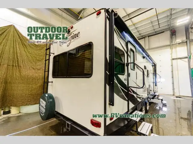 2018 Grand Design Imagine 2500RL - Photo 3