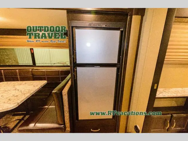 2018 Grand Design Imagine 2500RL - Photo 13