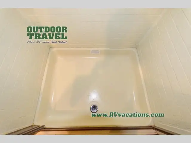 2018 Grand Design Imagine 2500RL - Photo 17