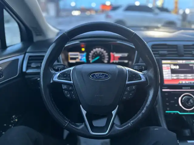 2015 FORD FUSION TITANIUM • AWD • SPORTY & LOADED SEDAN - Photo 16