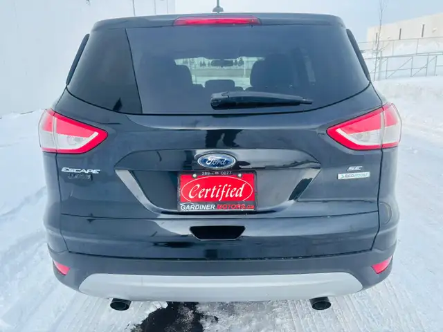 2014 Ford Escape SE 4dr Front-wheel Drive Automatic - Photo 5