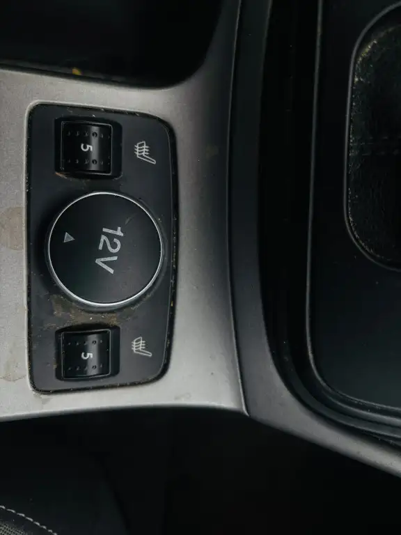 2014 Ford Escape SE 4dr Front-wheel Drive Automatic - Photo 12