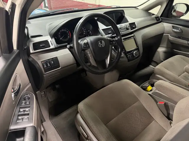 2016 Honda Odyssey 4dr Wgn EX - BLUETOOTH - BACKUP CAM - KEYLESS - Photo 8