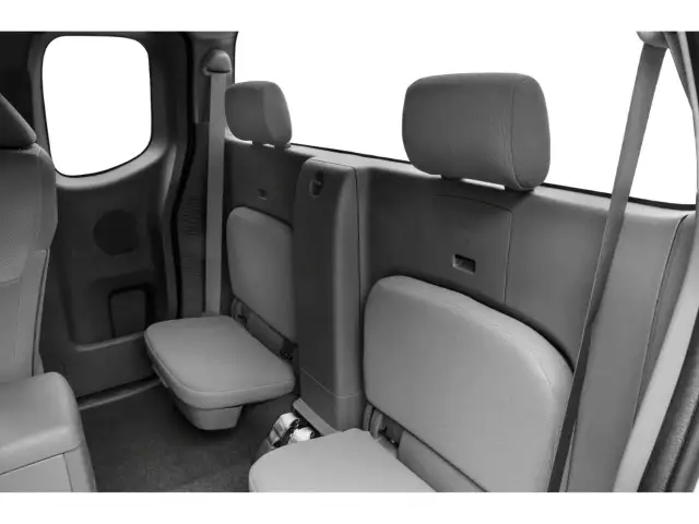 2019 Nissan Frontier S - Photo 10