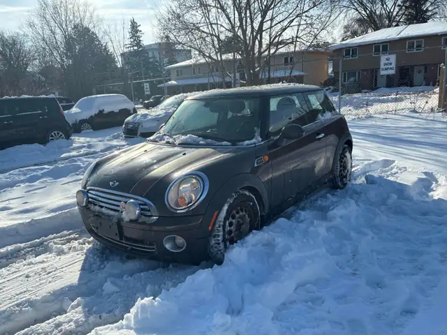 2010 MINI Cooper 2dr Cpe Classic
