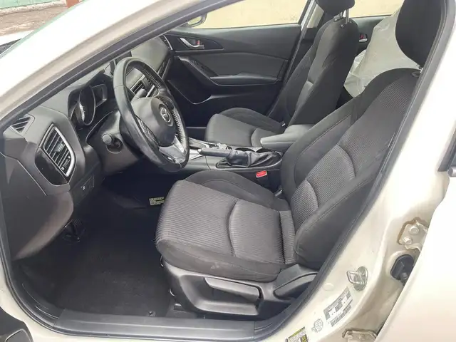 2014 Mazda Mazda3 4dr Sdn Auto GS-SKY Sunroof 2 Sets of Tires an - Photo 8