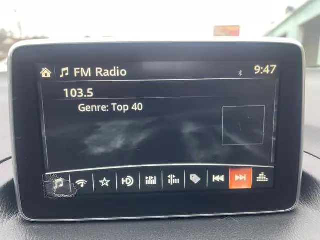 2014 Mazda Mazda3 4dr Sdn Auto GS-SKY Sunroof 2 Sets of Tires an - Photo 18