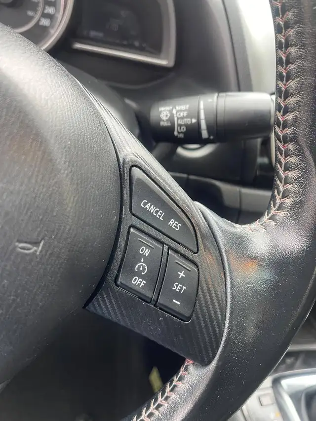 2014 Mazda Mazda3 4dr Sdn Auto GS-SKY Sunroof 2 Sets of Tires an - Photo 25