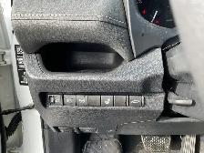 2024 Toyota RAV4 XLE - Photo 24