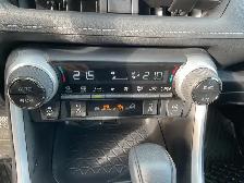 2024 Toyota RAV4 XLE - Photo 26