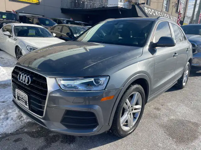 2016 Audi Q3 2.0T Komfort Komfort