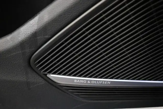 2022 Audi A4 TECHNIK - S-LINE|NAVI|360CAM|BLINDSPOT|BANG&OLUF - Photo 18